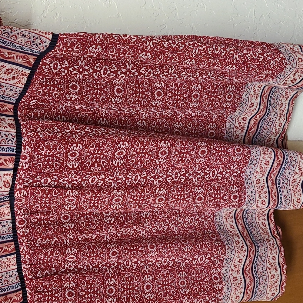 Dress - Picture 3 of 4